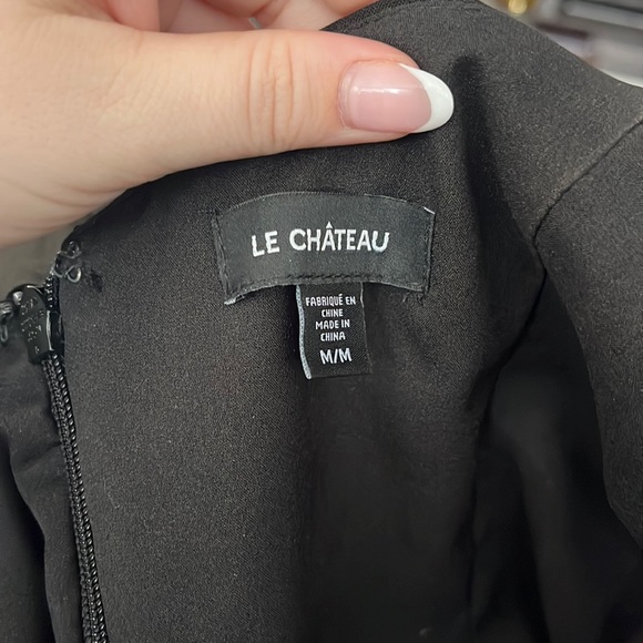 Le Chateau Cuff Sleeve Dress - Picture 2 of 2